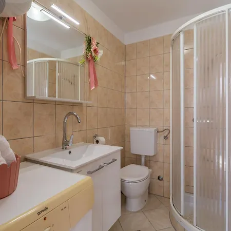 Apartment Leni In In Strandnaehe *
